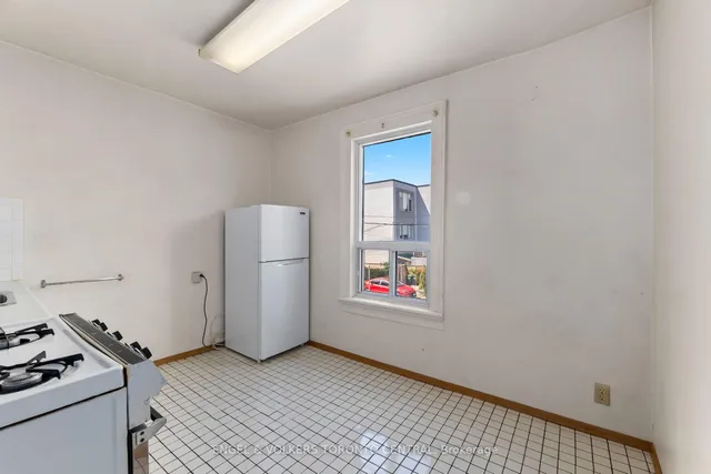 Additional image 24 of 8 Brookfield St