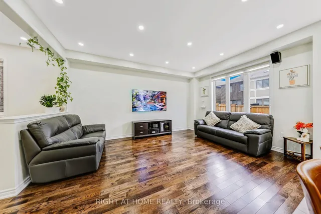 Additional image 19 of 13 Cyclone Tr