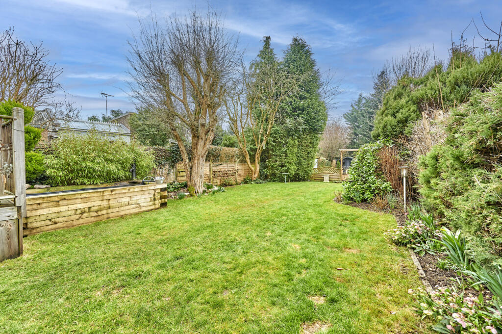 Additional image 16 of Green Lane, St. Albans, Hertfordshire, AL3