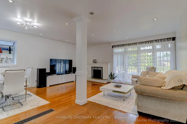 Additional image 5 of 38 Moorecroft Cres