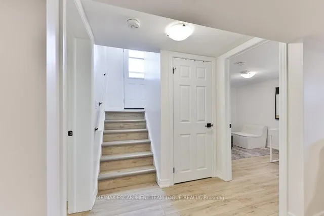 Additional image 29 of 149 East 33rd St