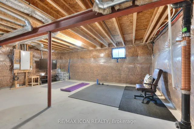 Additional image 36 of 22 Saxony St