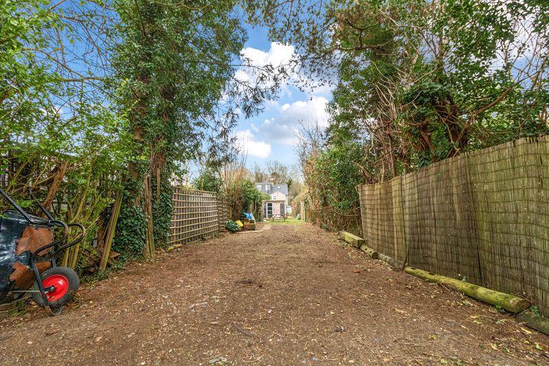 Additional image 13 of Chantry Lane, Hatfield