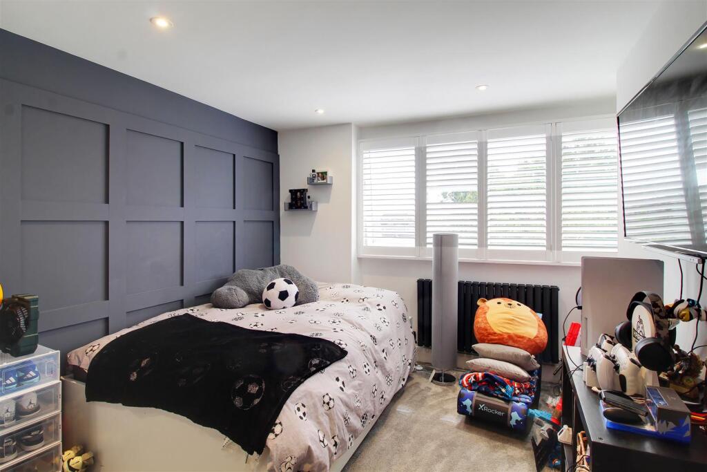 Additional image 17 of Huggins Lane, Welham Green