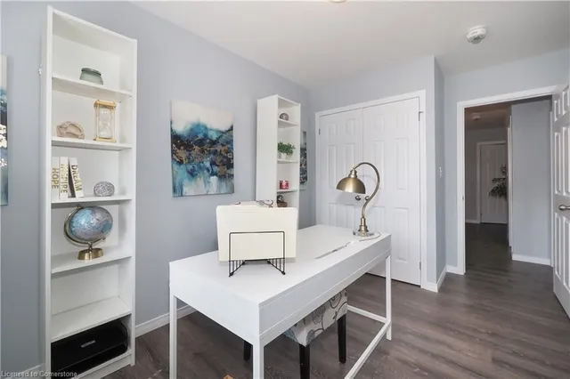 Additional image 32 of 1989 Ottawa St Unit 11