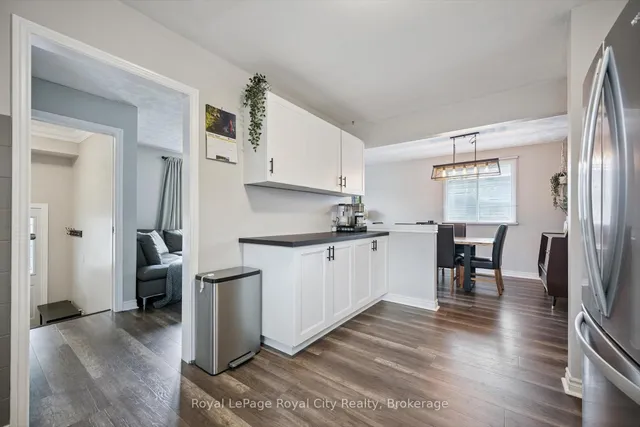 Additional image 15 of 187 The Country Way