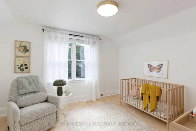 Additional image 28 of 21 West Lynn Ave