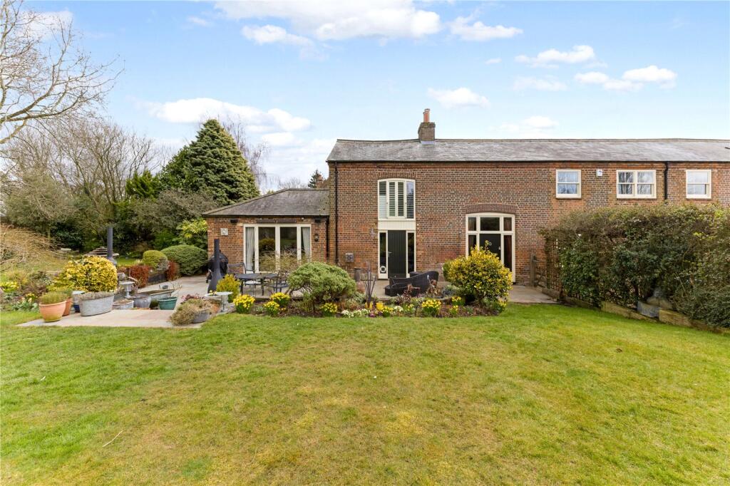 Ferrers Hill Farm, Pipers Lane, Markyate, St. Albans, AL3