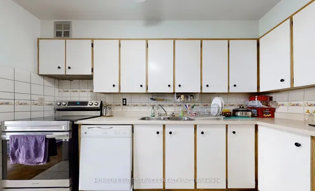 Additional image 16 of 120 Dundalk Dr Unit 511