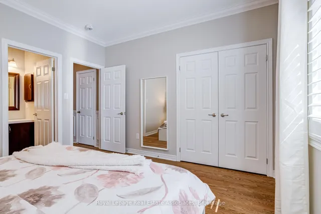 Additional image 30 of 235 Jessie Caverhill Passage