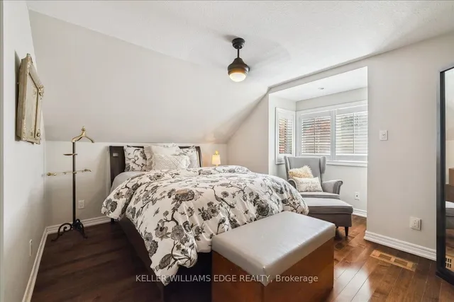 房产图片 32 - 392 Pepper Dr