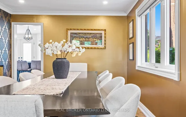 Additional image 11 of 4231 Highgate Cres