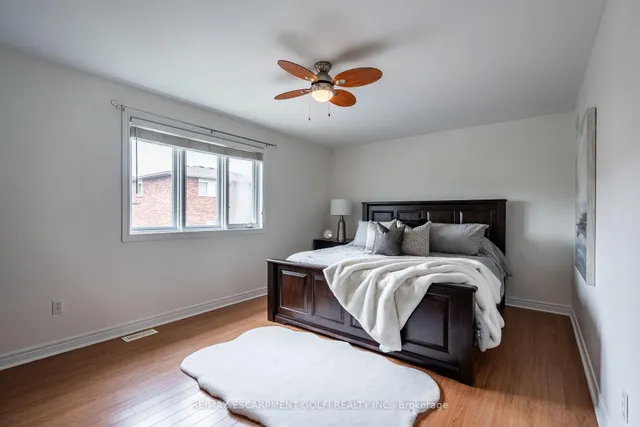 Additional image 23 of 200 SIRENTE Dr