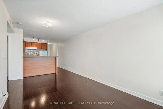 Additional image 13 of 38 Lee Centre Dr Unit 1716