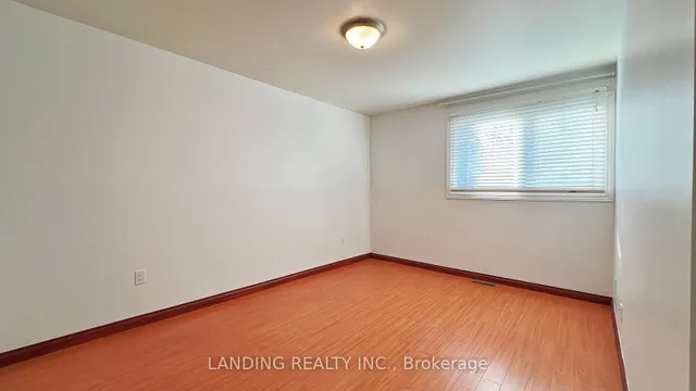 Additional image 10 of 22 KING HENRY'S Blvd