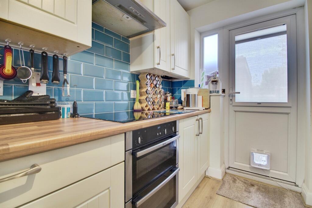 Additional image 8 of Honeysuckle Gardens, HATFIELD