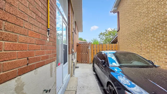 Additional image 47 of 119 Derrydown Rd