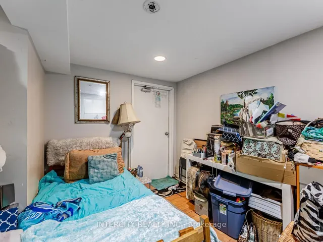 Additional image 19 of 111 Alberta Ave