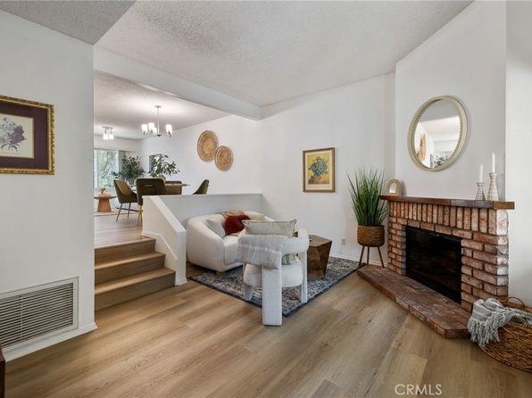 7038 De Celis Pl, Van Nuys, CA