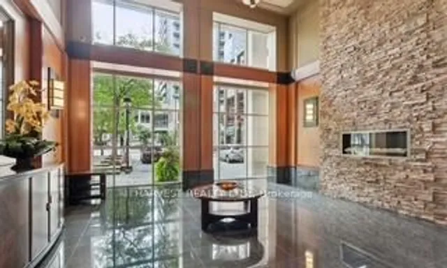 Additional image 2 of 750 Bay St Unit 3303