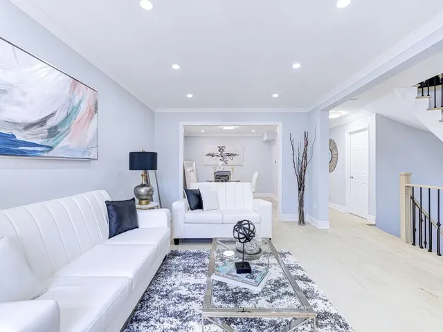 Additional image 4 of 6127 Silken Laumann Way