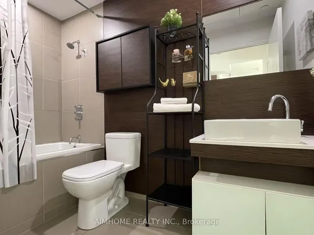 Additional image 29 of 75 St Nicholas St Unit #1606