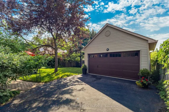 Additional image 40 of 232 Lexington Rd