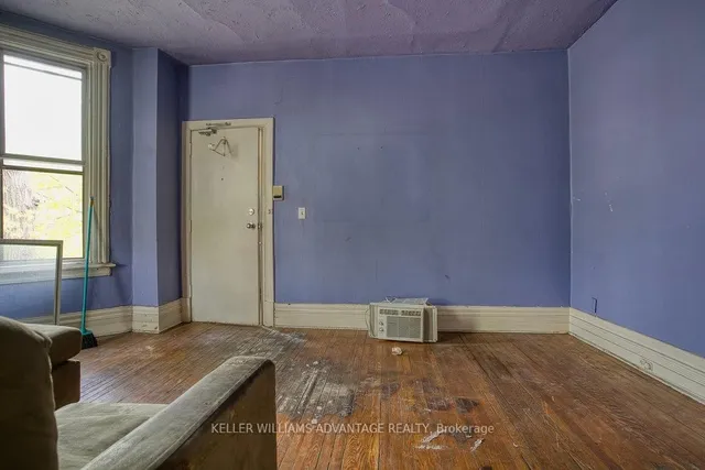 Additional image 28 of 43 Dewson St