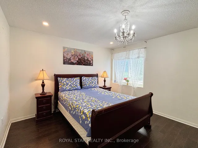 房产图片 15 - 10 Narrow Valley Cres