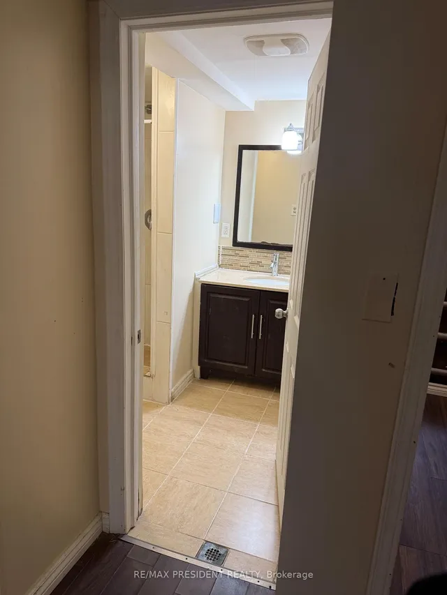 房产图片 22 - 84 Primerose Cres