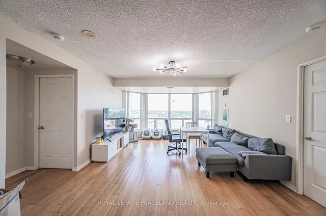 房产图片 18 - 多伦多李中心道1号 1905单元