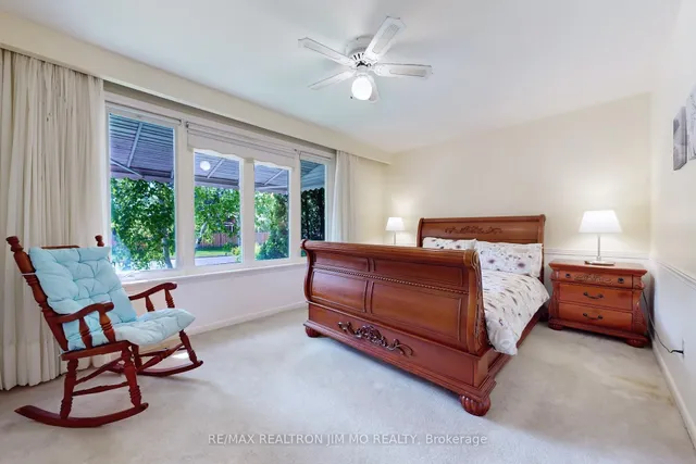 Additional image 15 of 1 Amberdale Dr