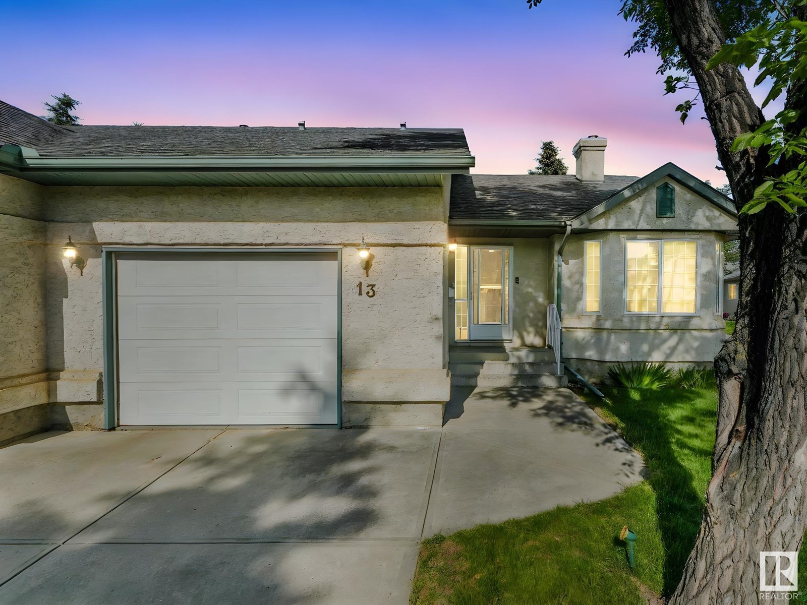 #13 9420 172 ST NW|Edmonton, Alberta T5T6K1