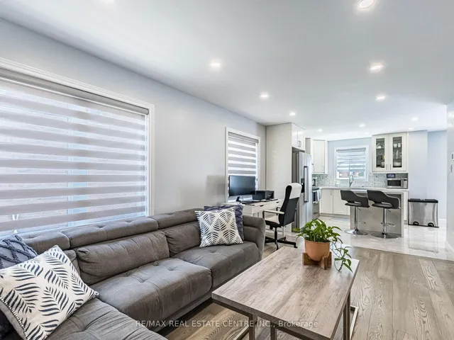 Additional image 8 of 52 Mozart Cres