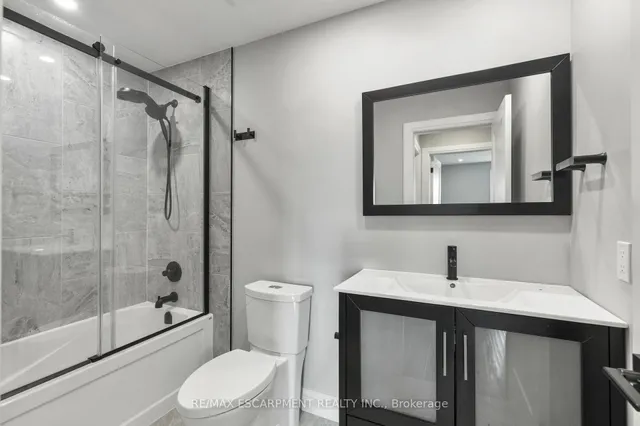 Additional image 18 of 87 Owen Pl