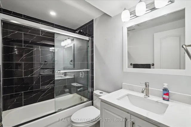 Additional image 24 of 14 Wimbledon Crt