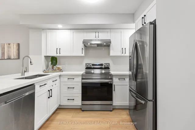 Additional image 8 of 5233 Dundas St Unit 227