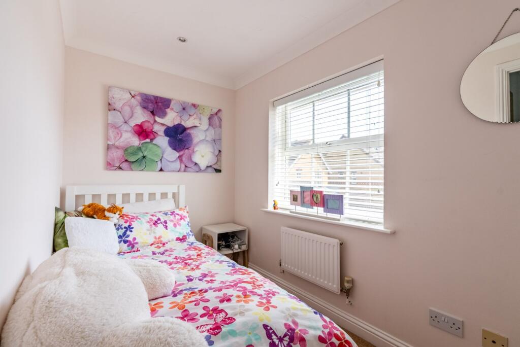 Additional image 16 of Grafton Close, St. Albans, Hertfordshire, AL4