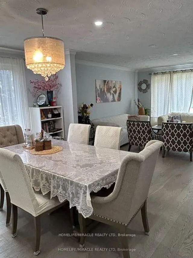 Additional image 2 of 17 Montvale Dr