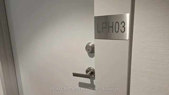 Additional image 26 of 99 Broadway Ave Unit LPH03