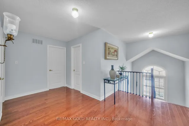 Additional image 43 of 5 Saddler Ave