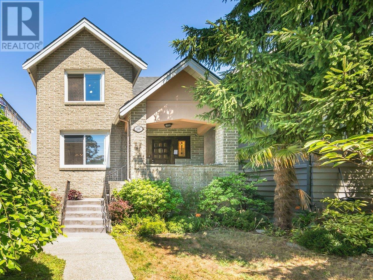 2687 E PENDER STREET|Vancouver, British Columbia V5K2B6