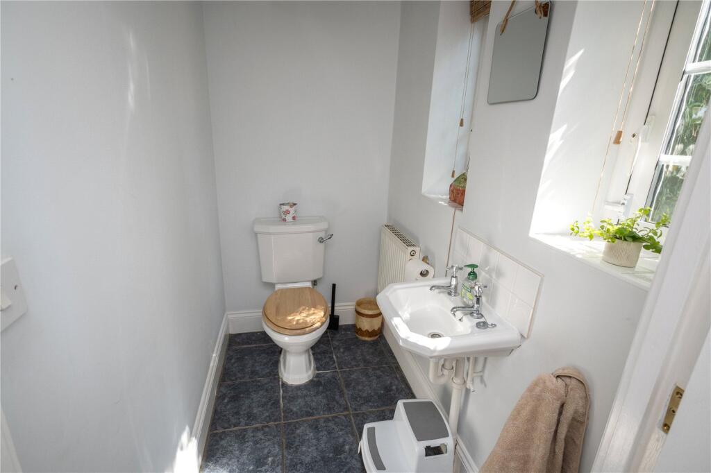 Additional image 9 of Grove Avenue, Moseley, Birmingham, B13