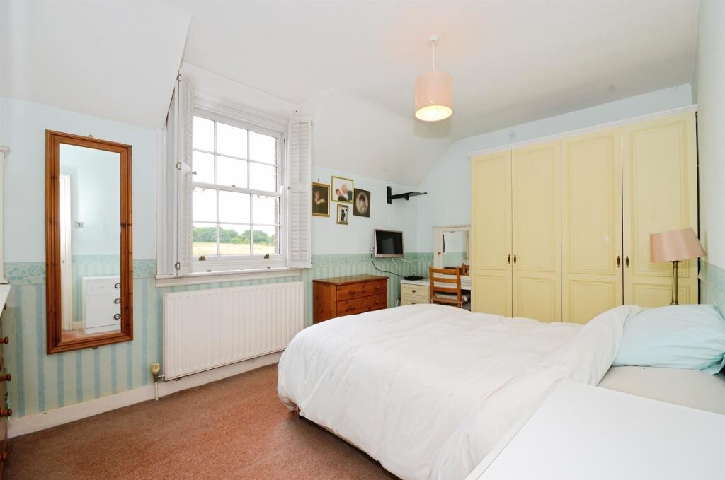 Additional image 9 of Queens Road, Harpenden