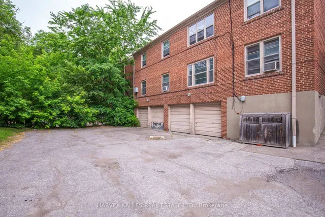 Additional image 38 of 15 Warwick Ave Unit 3