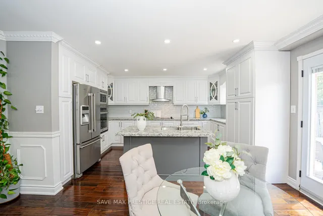 Additional image 16 of 220 Cresthaven Rd