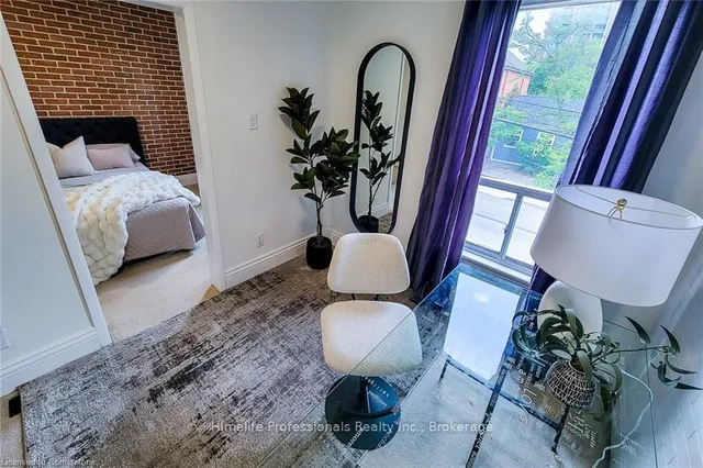 Additional image 37 of 116 Locke St
