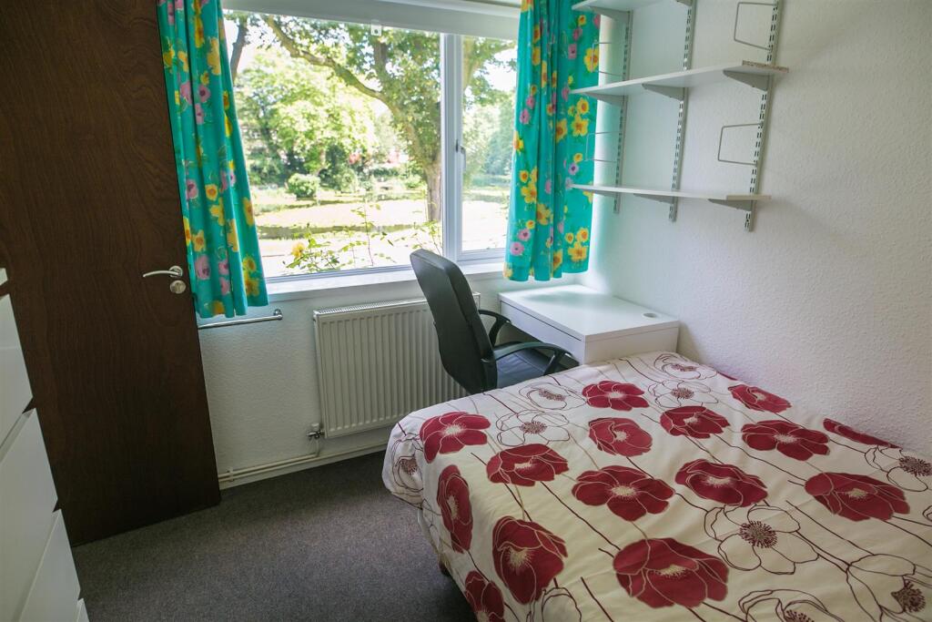 Additional image 7 of Leahurst Crescent, Harborne, Birmingham