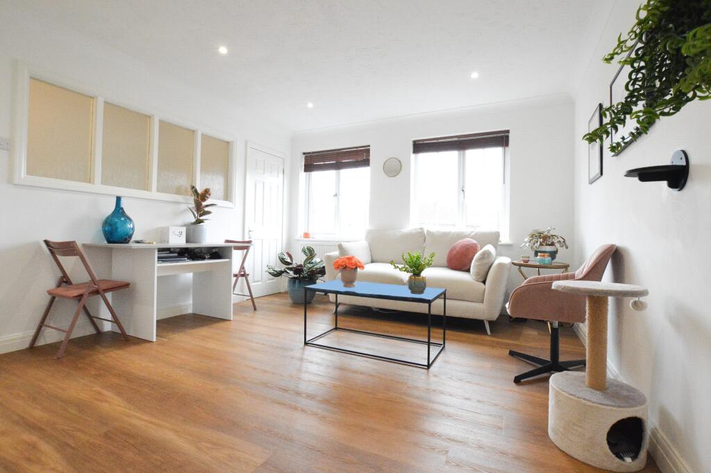 Additional image 9 of Hammers Gate, St Albans, AL2