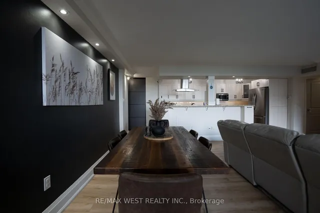 Additional image 10 of 61 Richview Rd Unit 1603